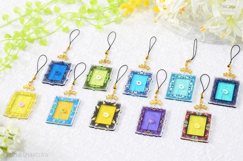 刀剣男士イメージ② 花の額縁アクリルストラップ