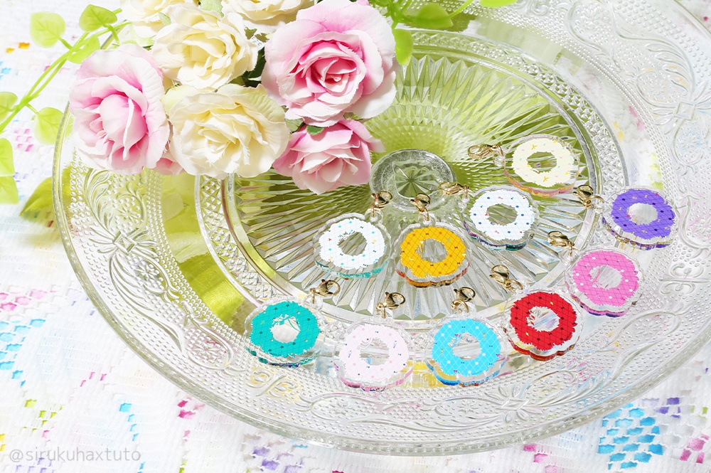 刀剣男士イメージ② 花のリースアクリルチャーム