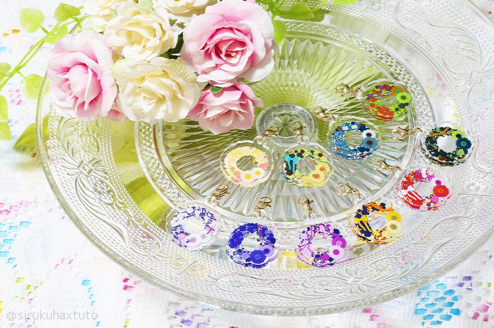 刀剣男士イメージ④　花のリースアクリルチャーム