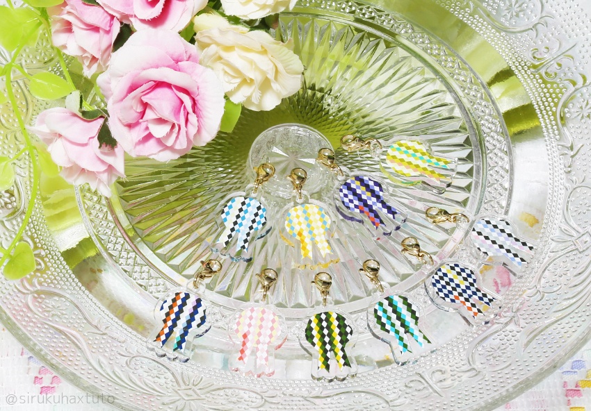 刀剣男士イメージ⑩ 花のアクリルチャーム