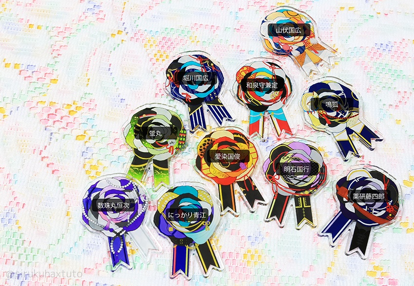 刀剣男士イメージ③ 花のアクリルブローチ