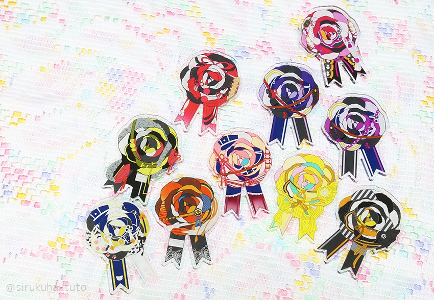 刀剣男士イメージ④ 花のアクリルブローチ