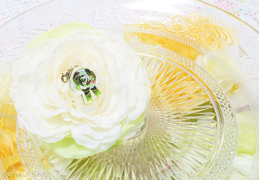 刀剣男士イメージ③ 花のアクリルチャーム