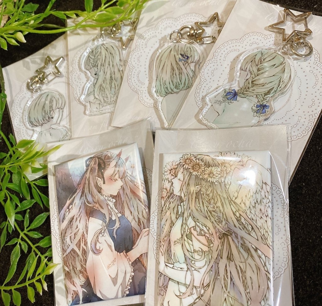 アクキー、缶バッジセット