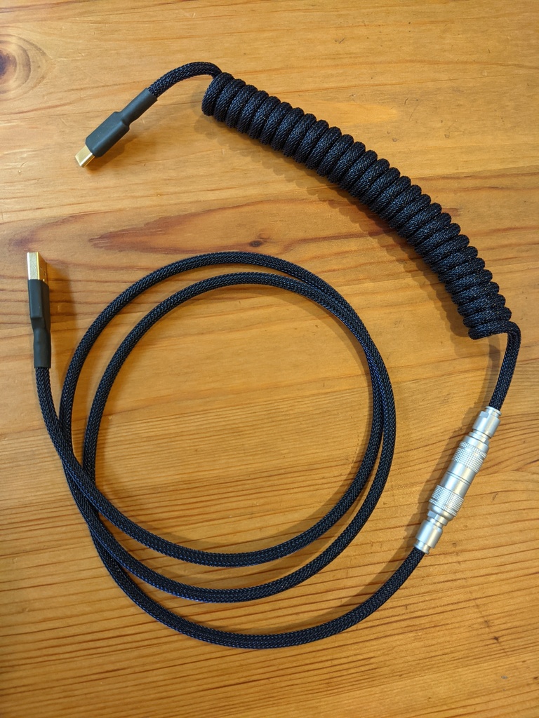 カスタムUSBケーブル ダークパープル