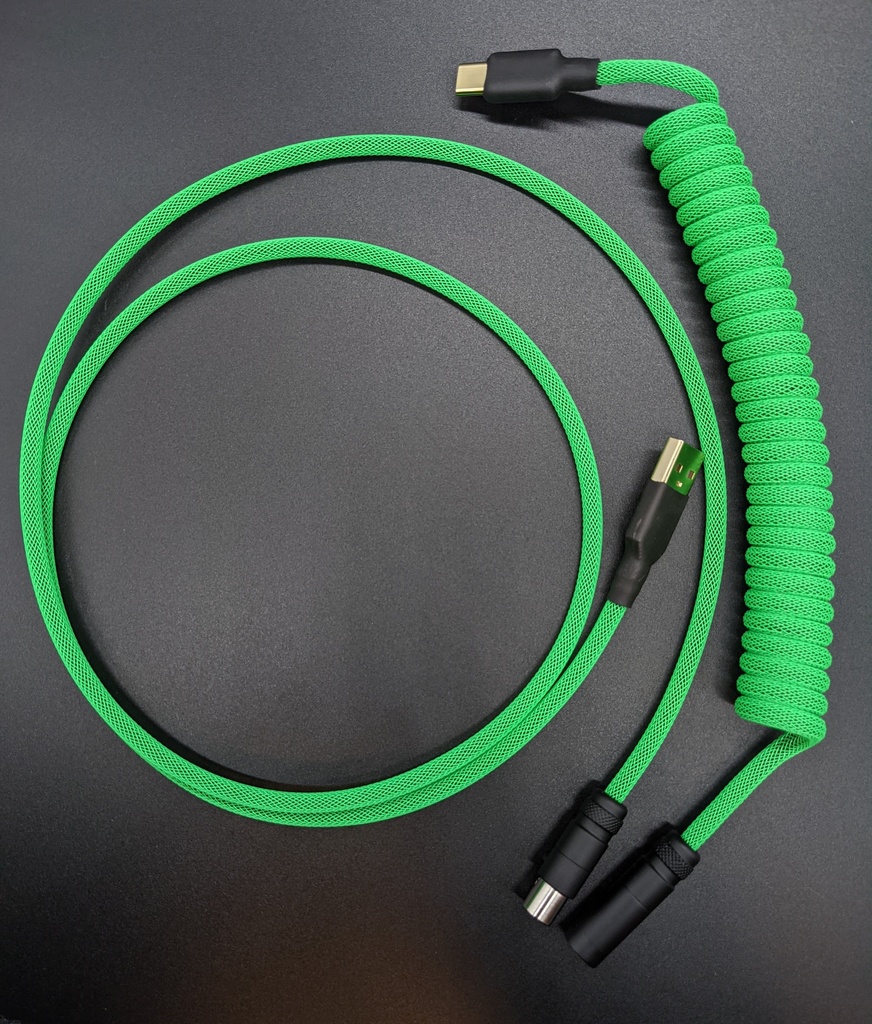 カスタムUSBケーブル RAZERイメージ