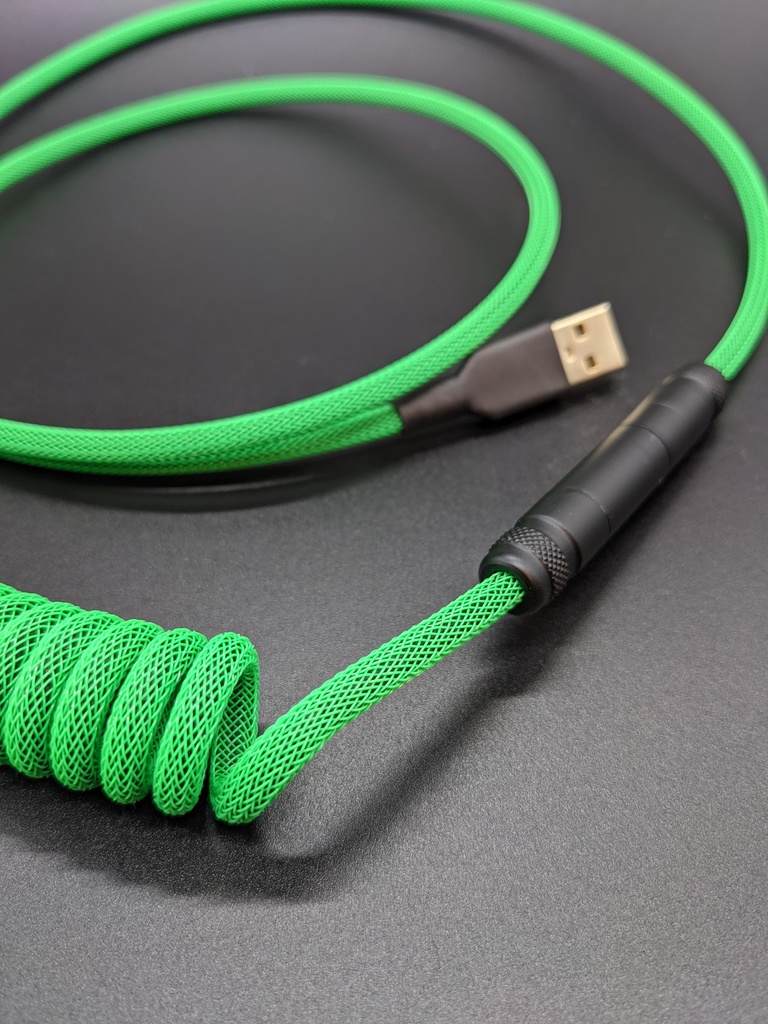 カスタムUSBケーブル RAZERイメージ