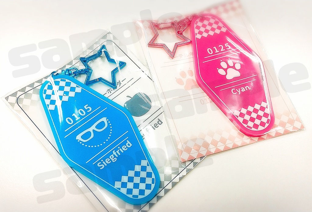 モーテルキー風アクリルキーホルダー