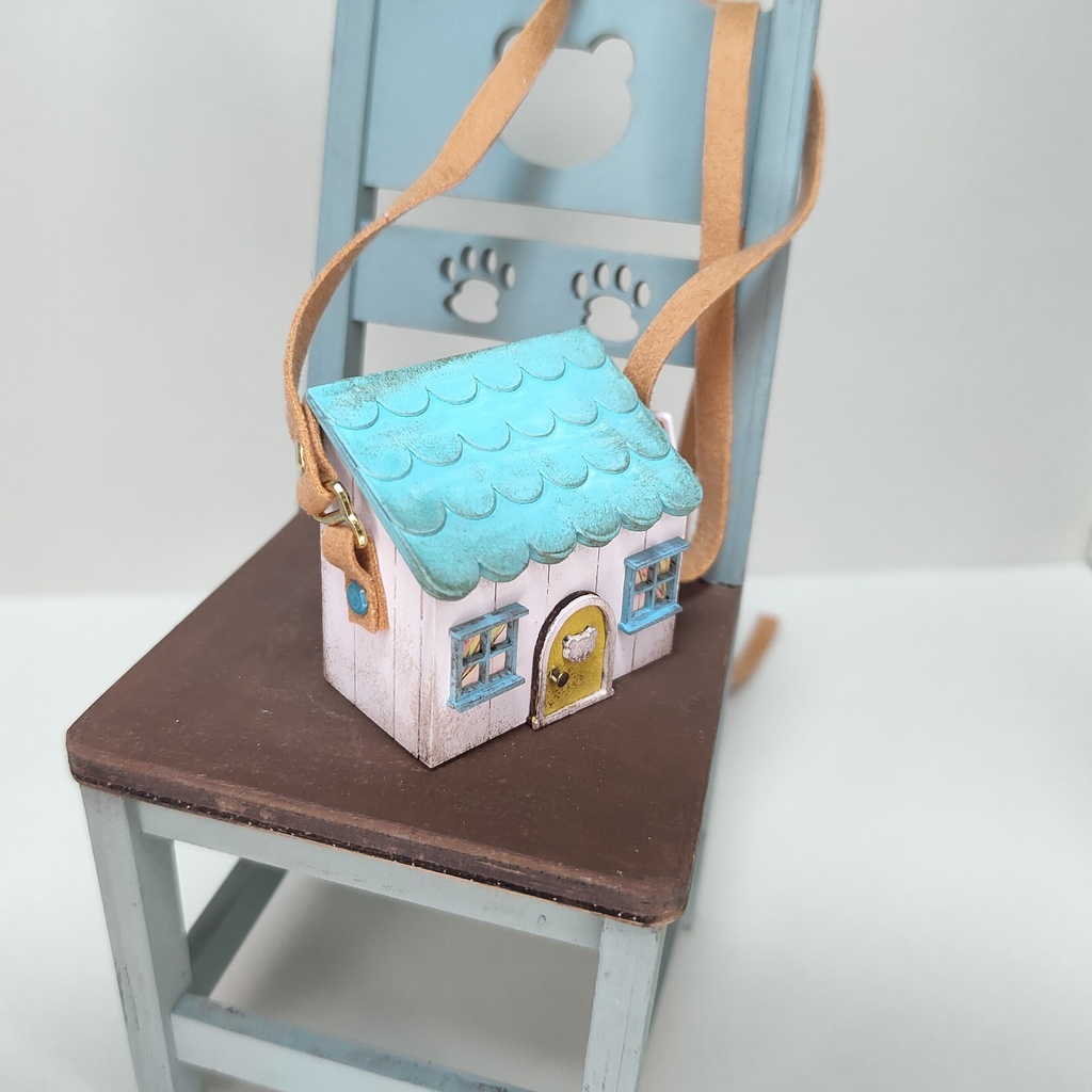 ドール用おうち型ショルダーバック|蓋が開く・大きいサイズ(HSO-L-006)