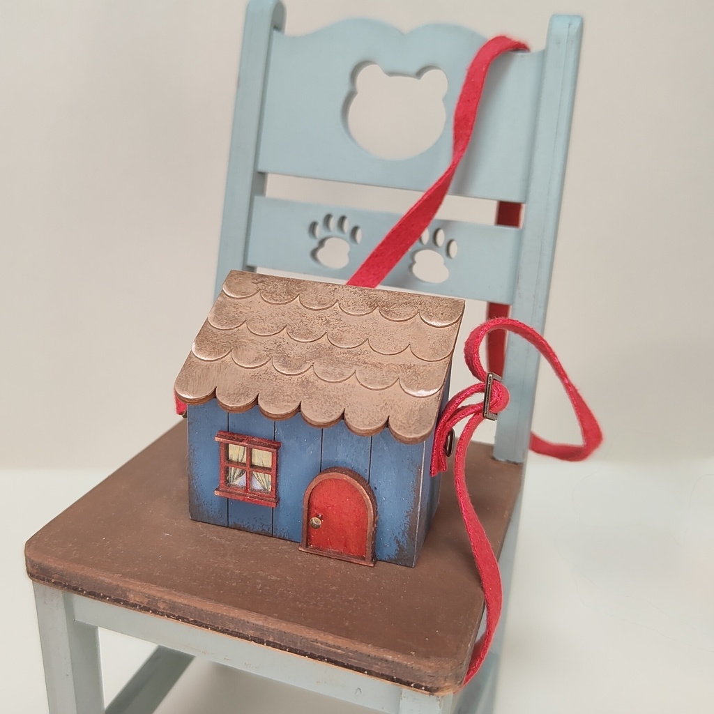 ドール用おうち型ショルダーバック|蓋が開く・大きいサイズ(HSO-L-010)