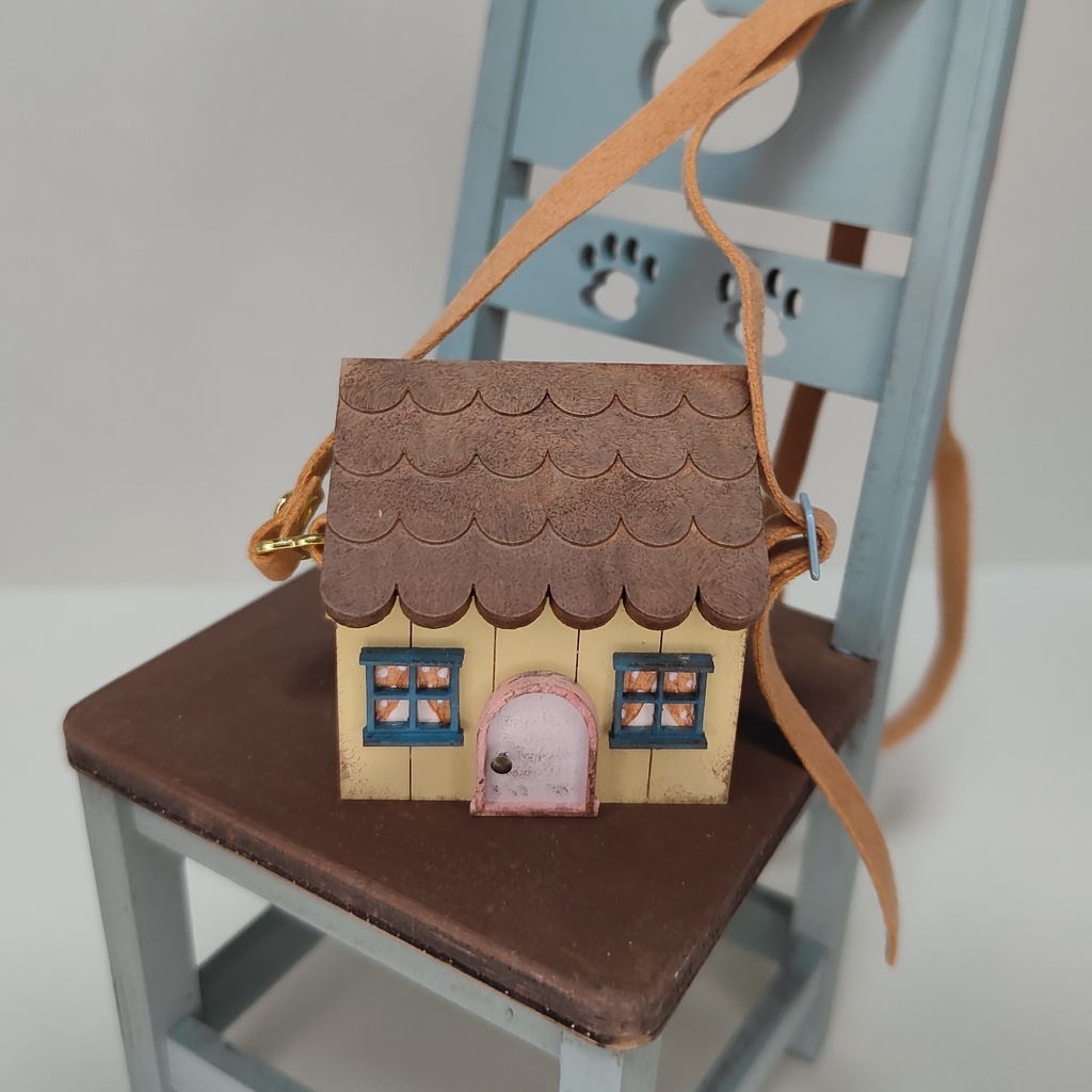 ドール用おうち型ショルダーバック|蓋が開く・大きいサイズ(HSO-L-012)