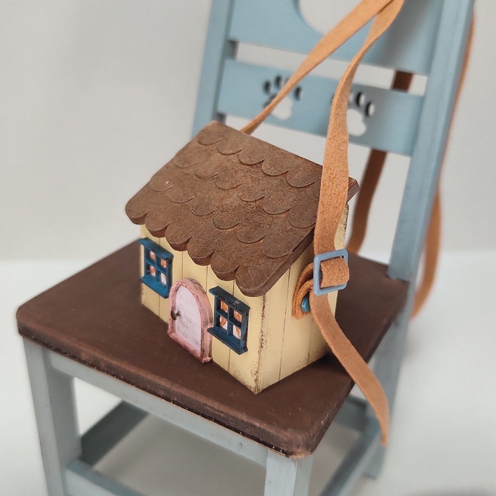 ドール用おうち型ショルダーバック｜蓋が開く・大きいサイズ（HSO-L-012）