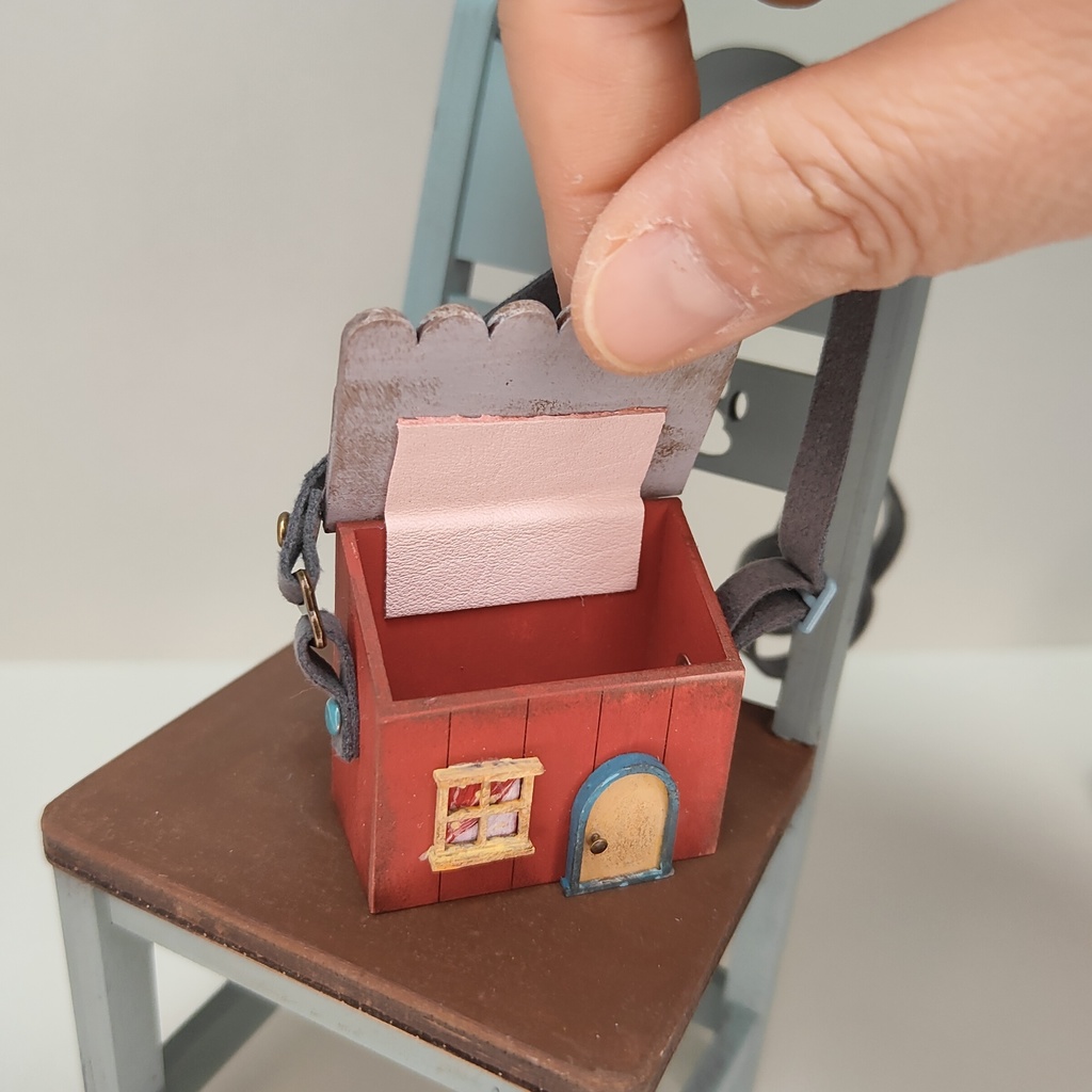 ドール用おうち型ショルダーバック|蓋が開く・大きいサイズ(HSO-L-013)