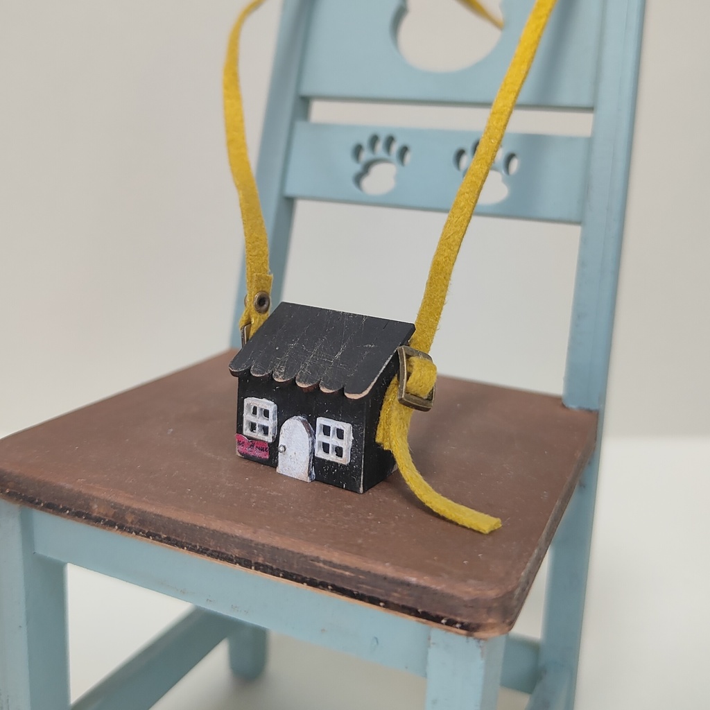 ドール用おうち型ショルダーバック|蓋が開く・小サイズ(HSO-S-001)