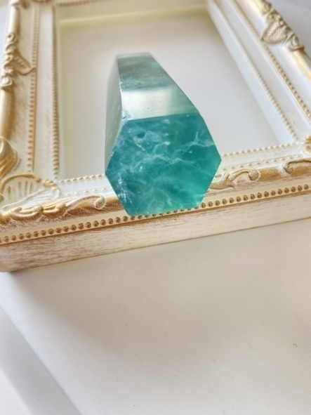 グリーンフローライトポイント(置物)