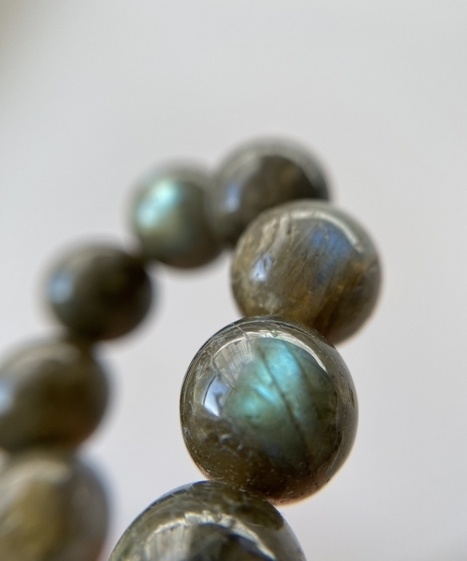 宇宙エネルギー月と太陽✨ラブラドライトブレスレット✨