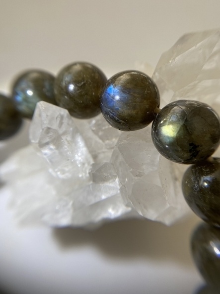 宇宙エネルギー月と太陽✨ラブラドライトブレスレット✨