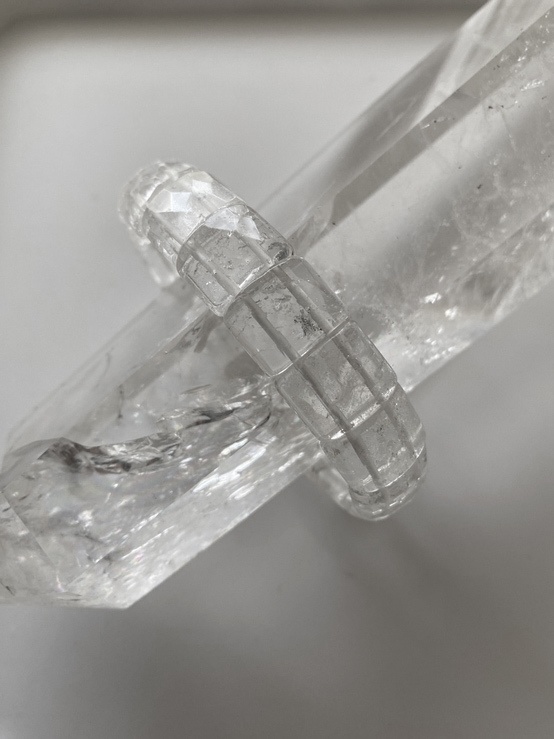 珍しい☆虹入り🌈水晶バングル☆