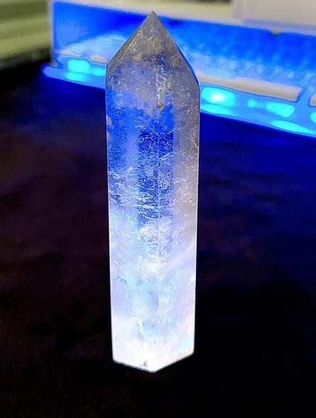 ちっちゃい苔入りヒマラヤ水晶ポイント🍀置き物