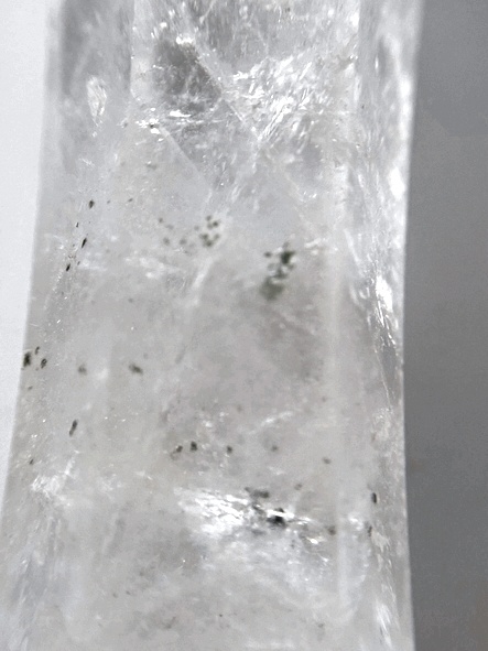 ちっちゃい苔入りヒマラヤ水晶ポイント🍀置き物