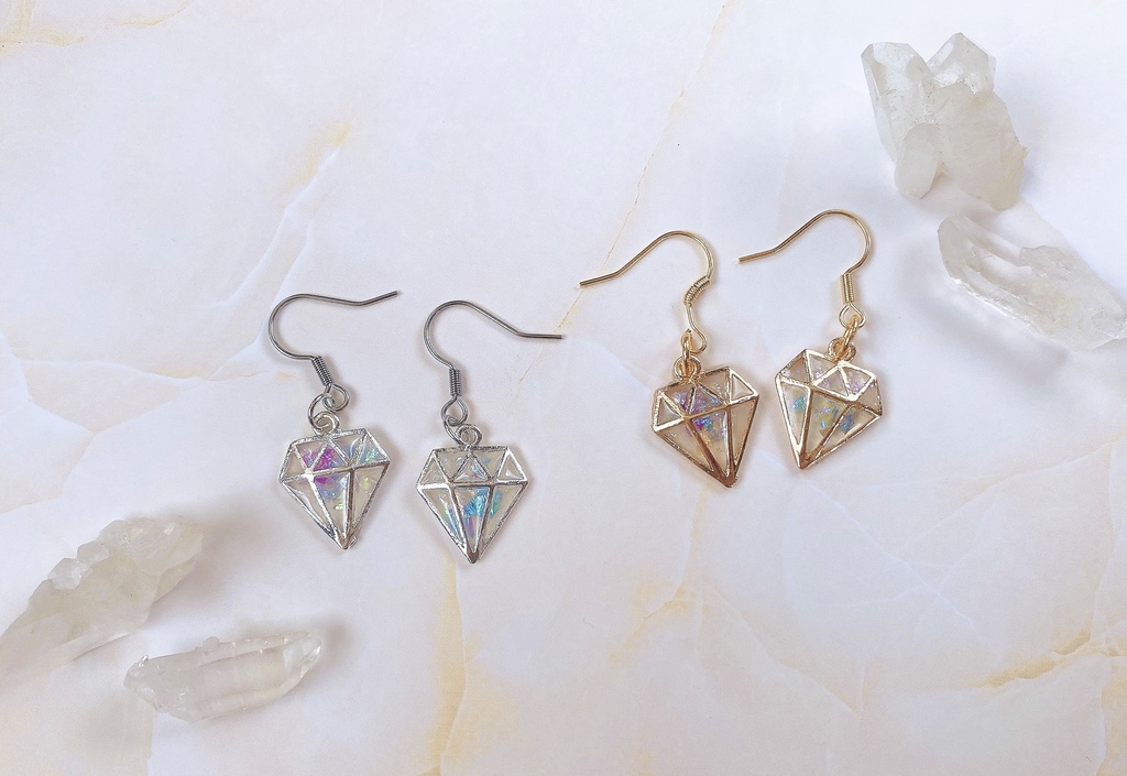 💎モチーフ ピアス