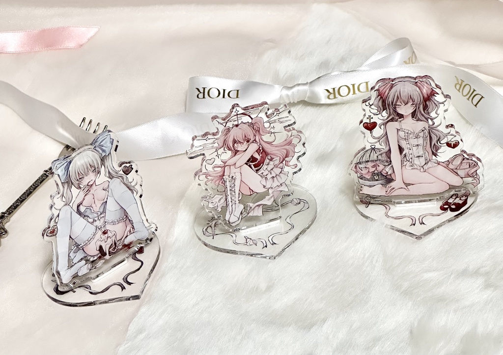 🫀アクリルスタンド Gift Alice・Uterus・Rebecca