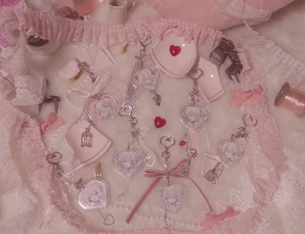 🩰🧸ミニ原画キーホルダー A piece of a girl - Rebecca &Charlotte