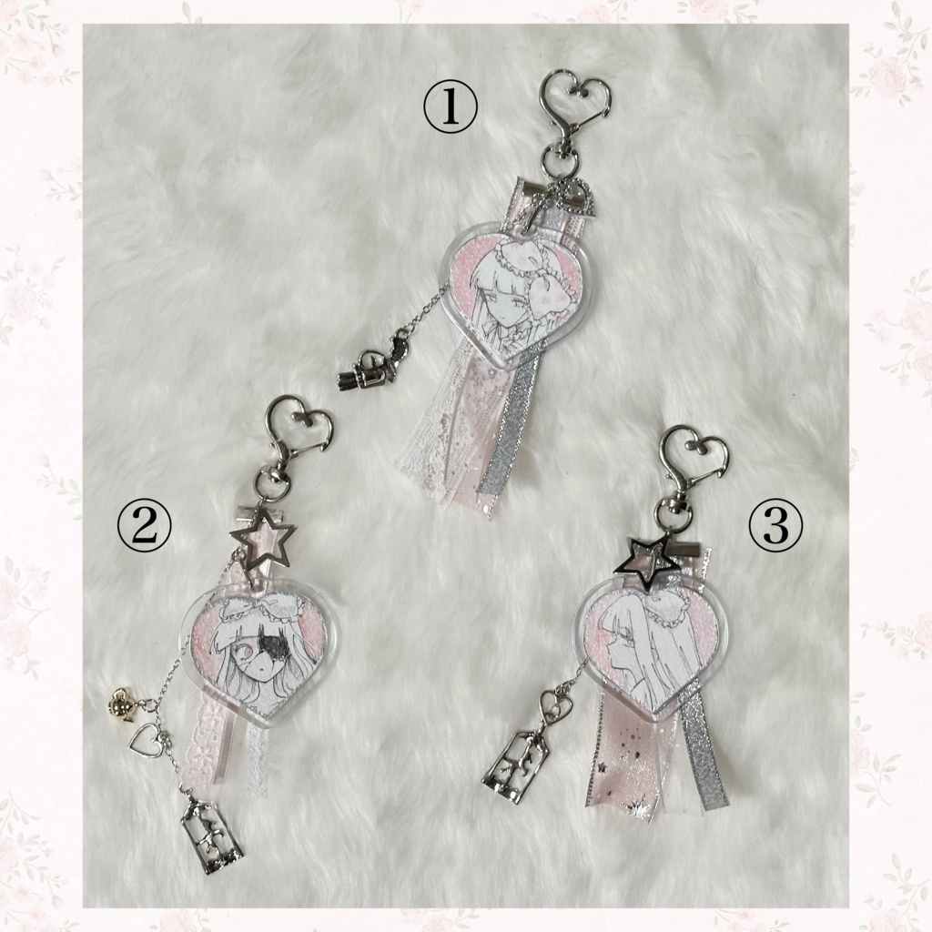 🐚🥛🍪🗝️ミニ原画キーホルダー A piece of a girl - Uterus&NaniRemi&Olivia