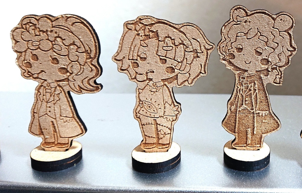 ホラフキ支部職員ウッドスタンド