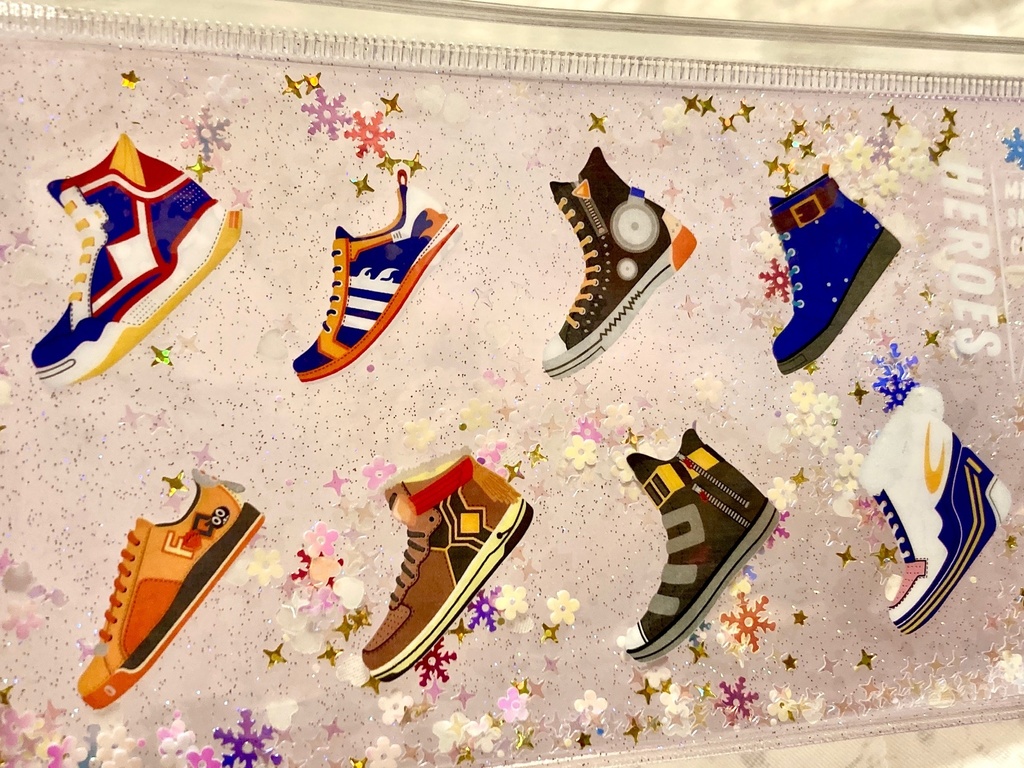 ヒーローマスクポーチ