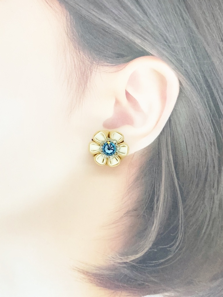 安室透イメージつまみ細工のピアス