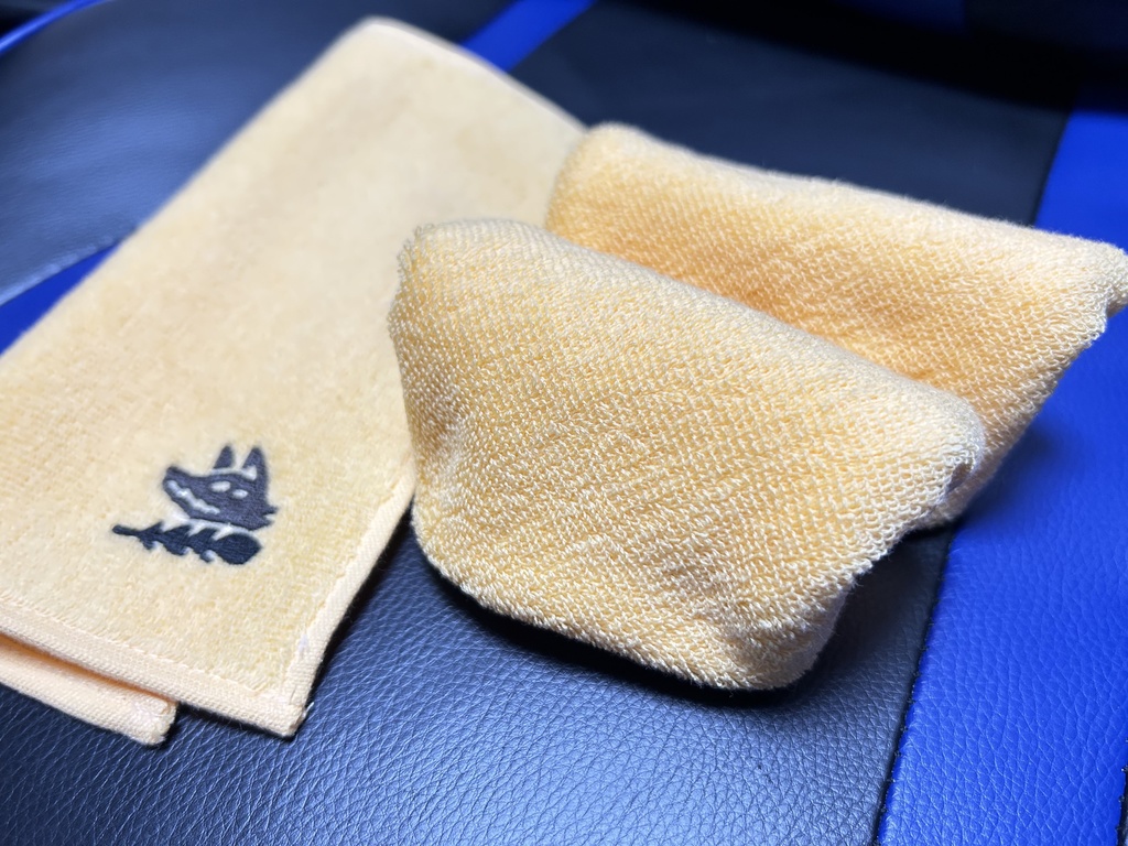 中也の稲荷寿司(供物)風刺繍ハンカチ