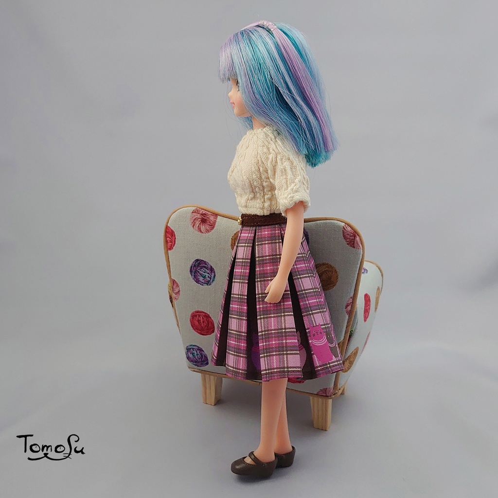 22‐27cmサイズこっそりにゃるまチェックのボックスプリーツスカート