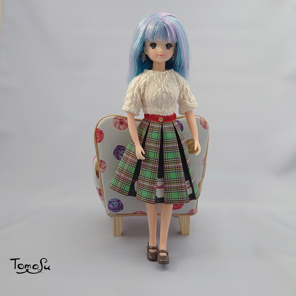 22‐27cmサイズこっそりにゃるまチェックのボックスプリーツスカート