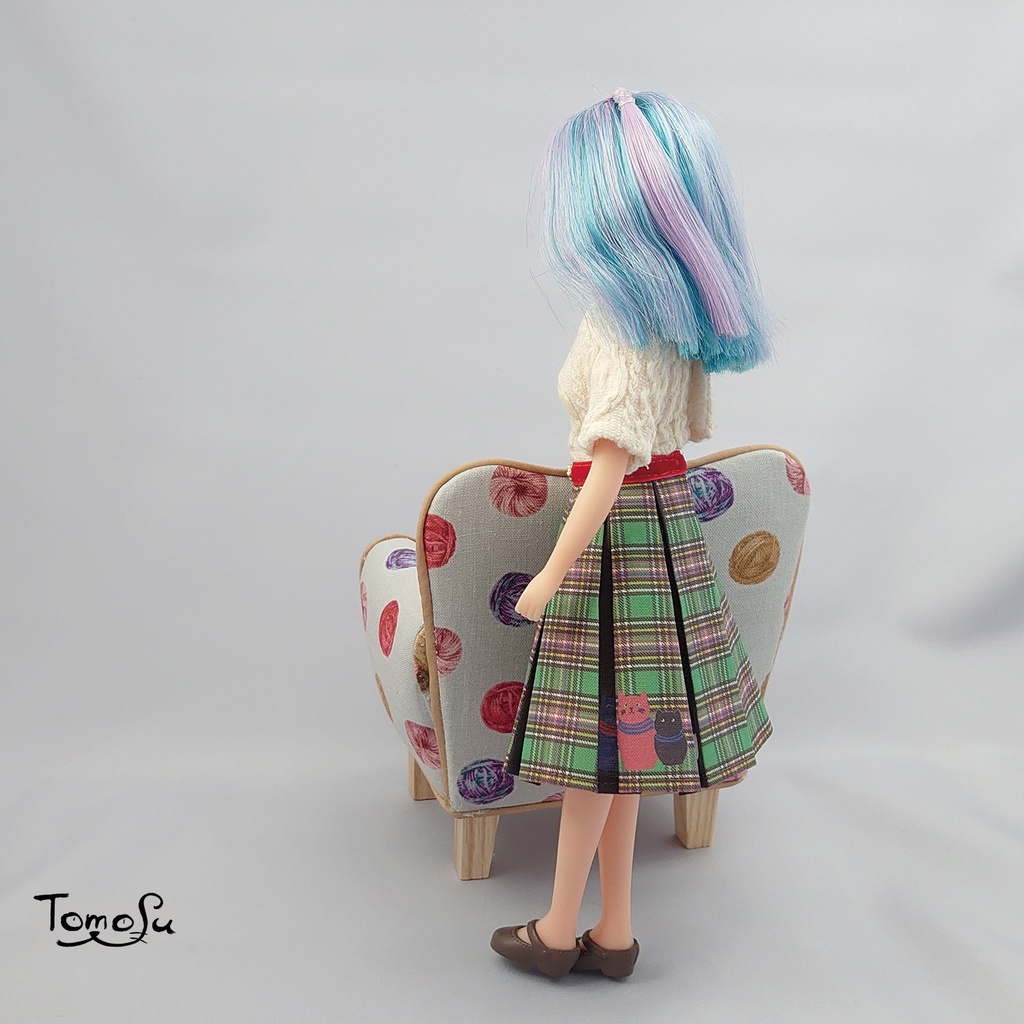 22‐27cmサイズこっそりにゃるまチェックのボックスプリーツスカート