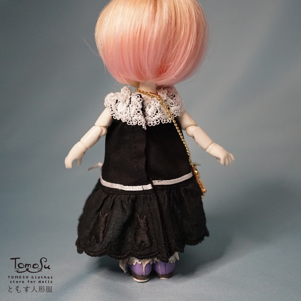 黒猫の流れ星ワンピース