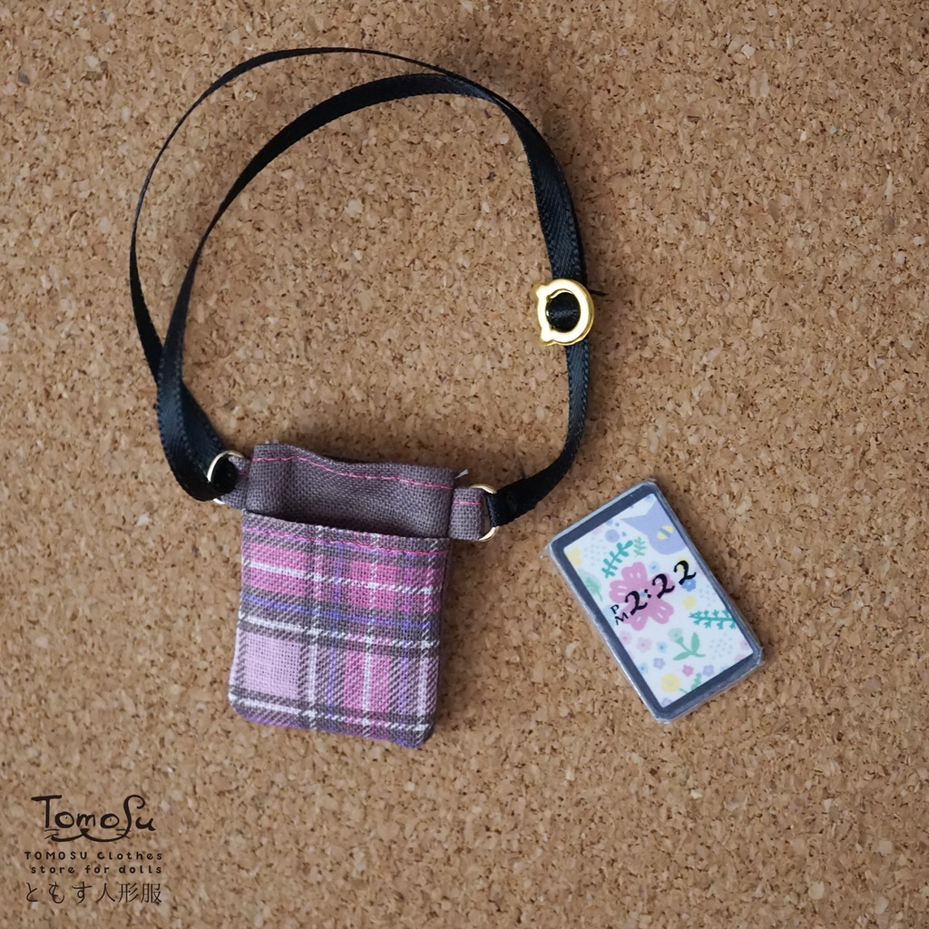 【ガチャ】ミニチュアスマホポーチandスマホ マスコット