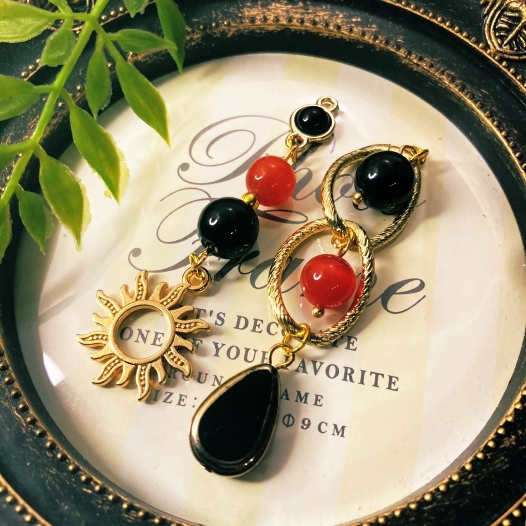 ツイステ/スカラビア寮イメージピアス＊イヤリング