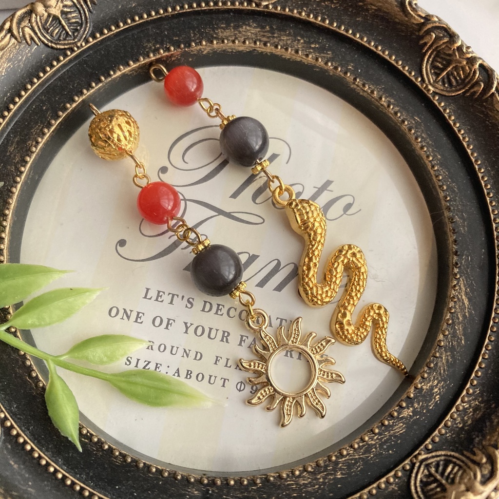 ツイステ/スカラビア寮イメージピアス*イヤリング