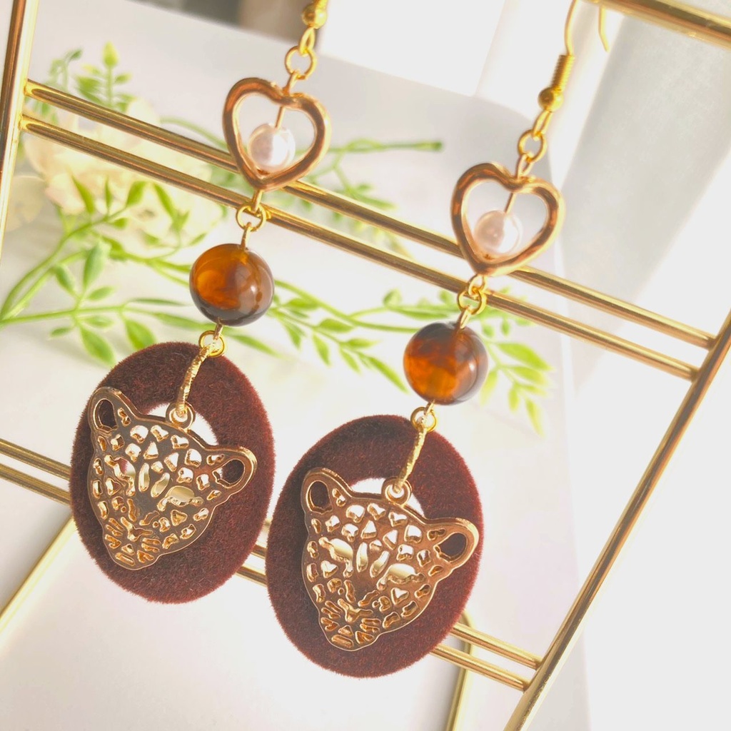 twst/サバナクロー寮イメージピアス*イヤリング