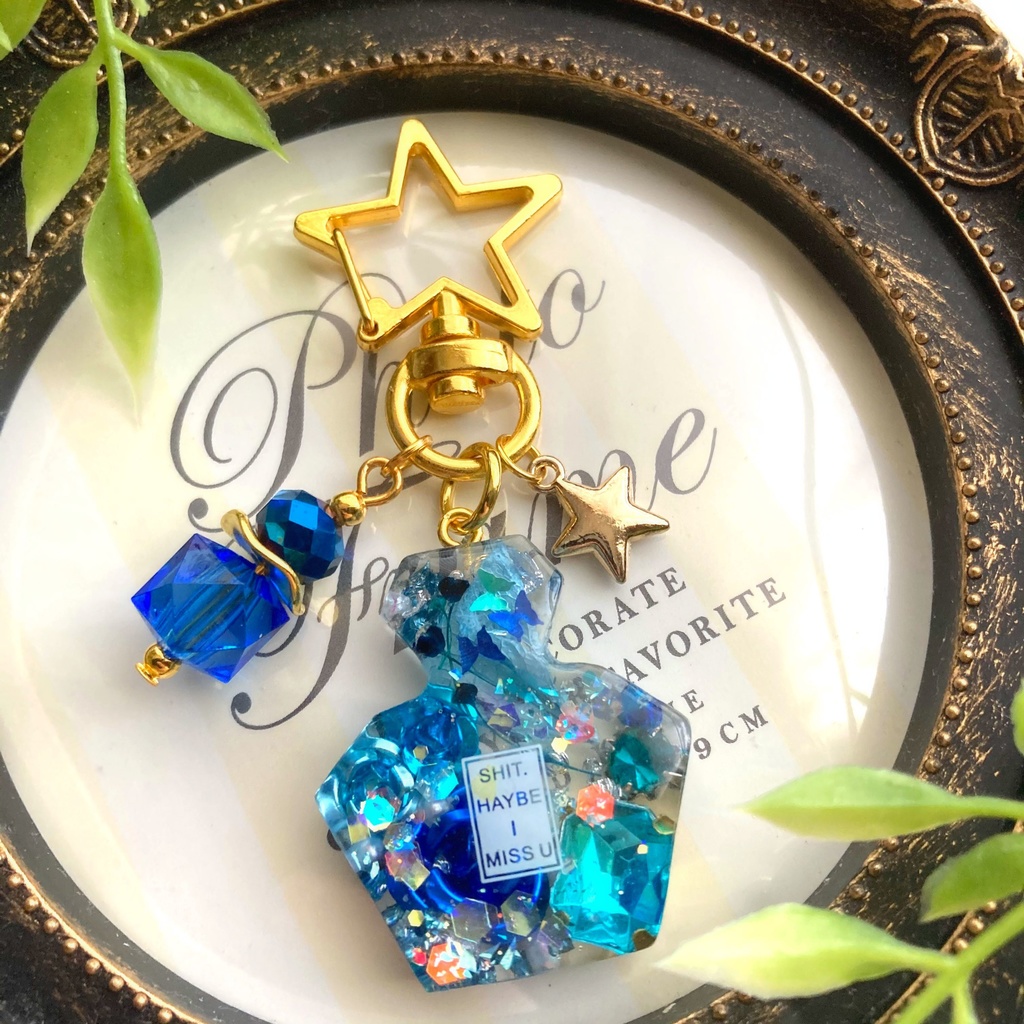 ツイステ/イグニハイド寮イメージ＊香水レジンチャーム - 【閉店