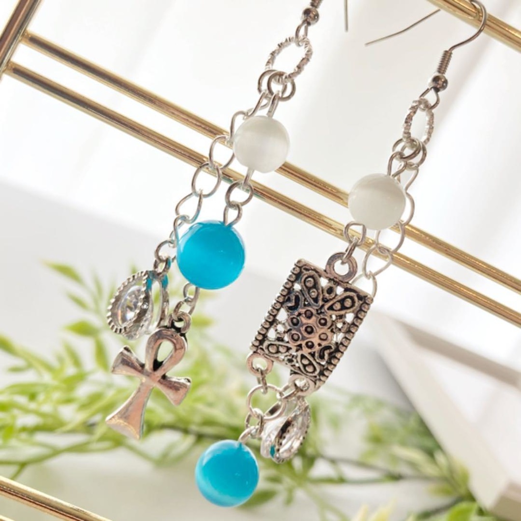 ツイステ/イグニハイド寮イメーピアス*イヤリング