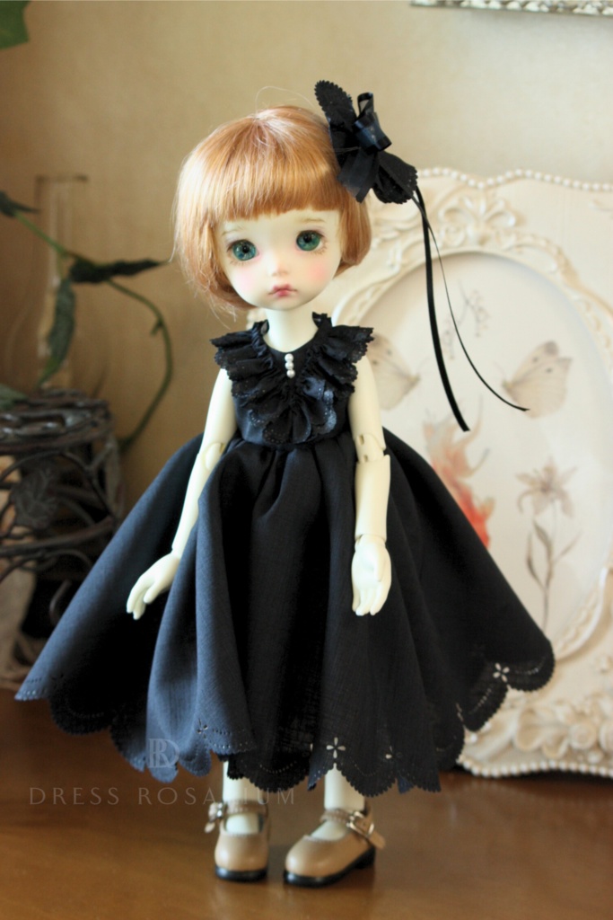 (30㎝用)スカラップドレス 幼SDピンク:tiny fox/imomo白:iMda30鉄紺