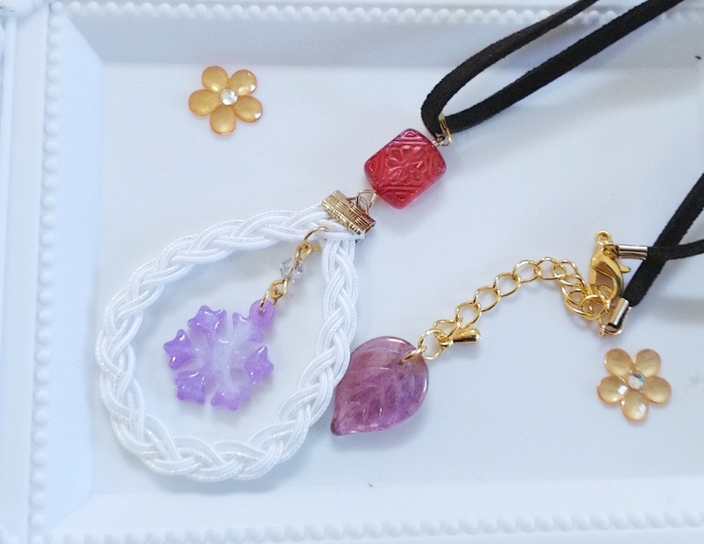 【twst】アップルボア❄️イメージペンダント🍎⚡🐬💀