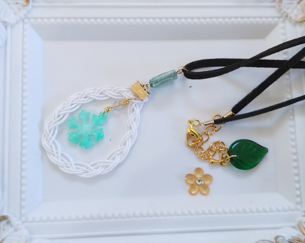 【twst】アップルボア❄️イメージペンダント🍎⚡🐬💀