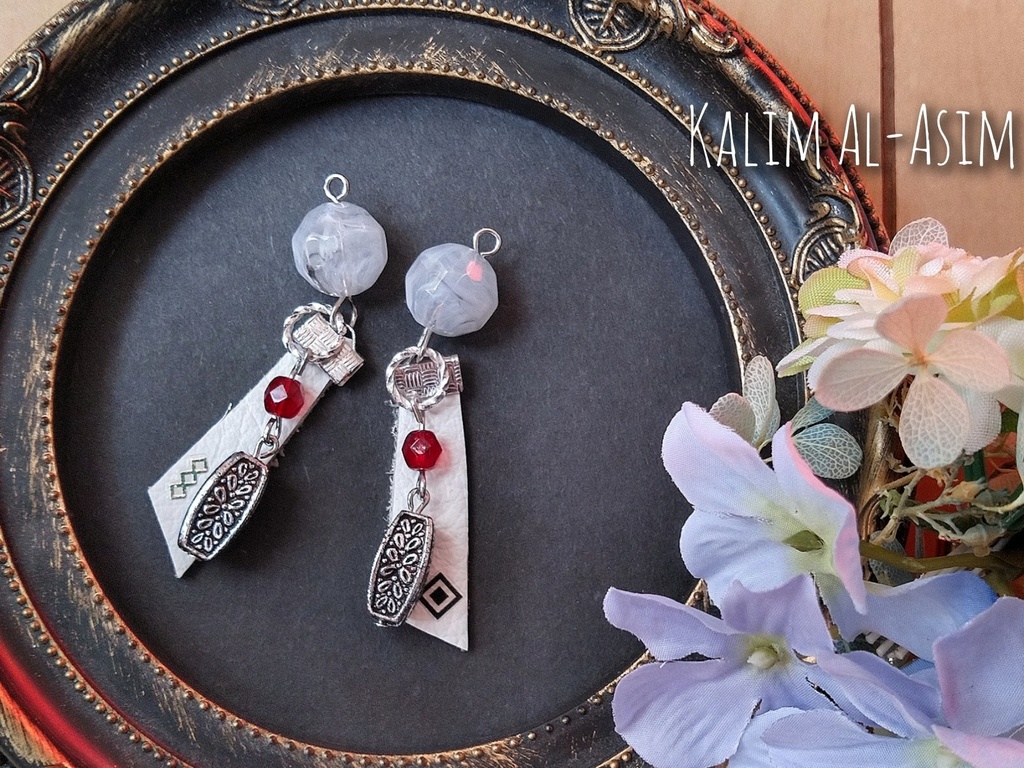 【twst】タマーシュナ・ムイナ🦁👳👑🦇イメージピアス/イヤリング