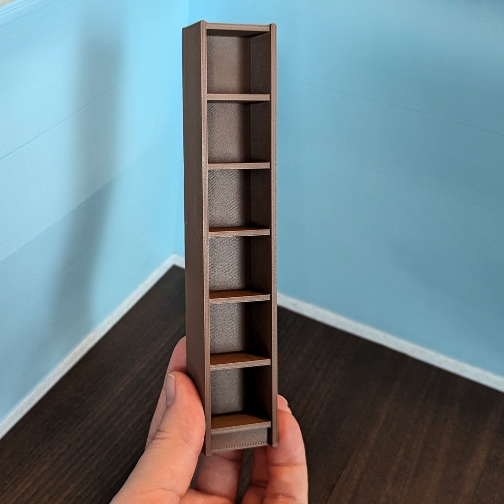 Classic Bookshelf (オビツろいど用クラシックな本棚)