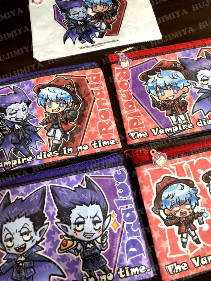 吸血鬼すぐ死ぬ★透明ポーチ①