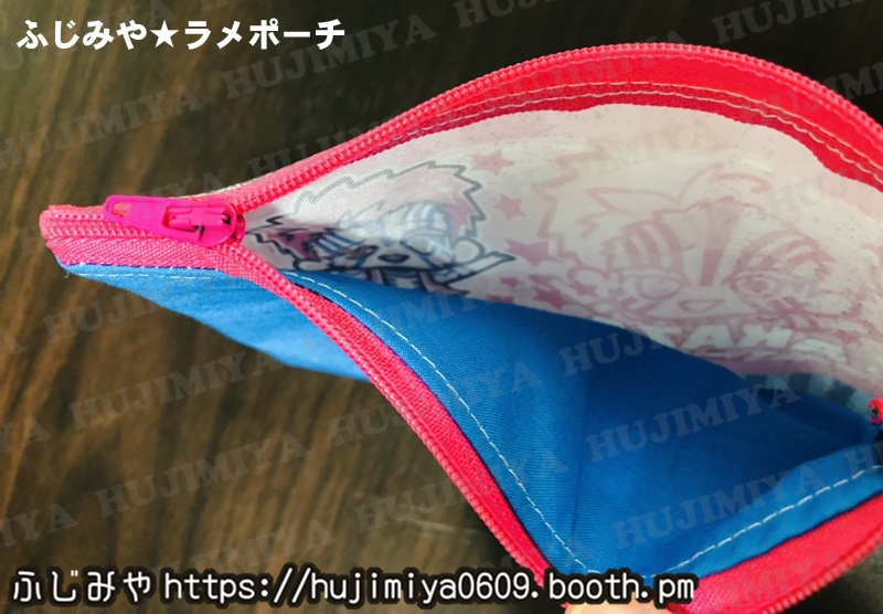 鬼滅の刃★キラッキラ★ラメポーチ①