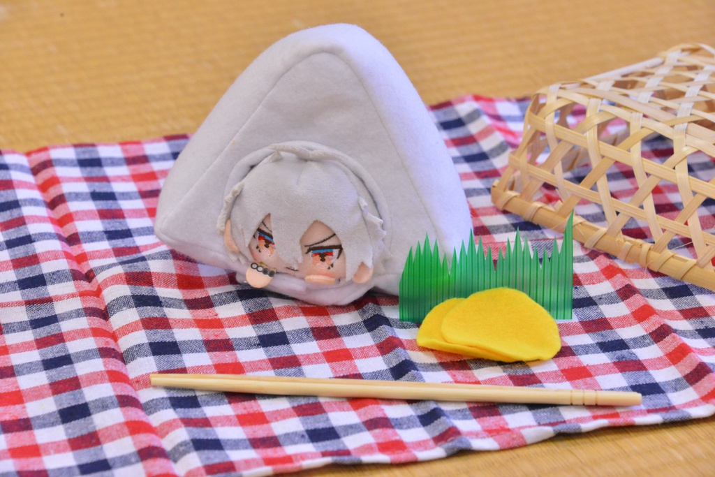 "みせる" おにぎり【比較画像追加】